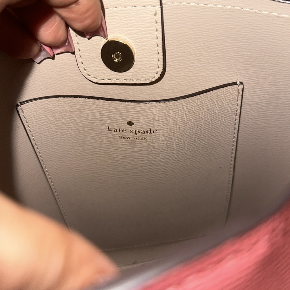 Peach Kate spade crossbody - Picture 6 of 14